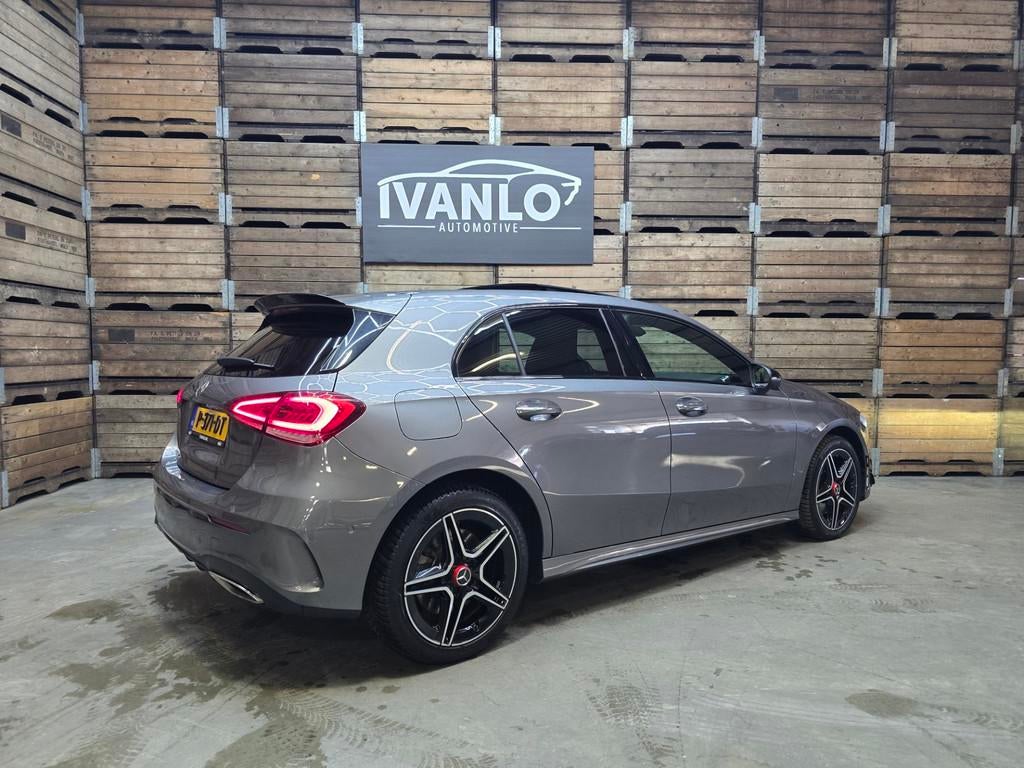 Mercedes-Benz A-klasse 250 e Business Solution AMG Limited 3, Gebruikt, 4 cilinders, 15 kWh, Leder en Stof