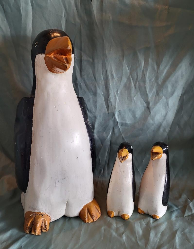 Vintage handgesneden houten pinguïngezin, Ophalen of Verzenden, Gebruikt, Dier