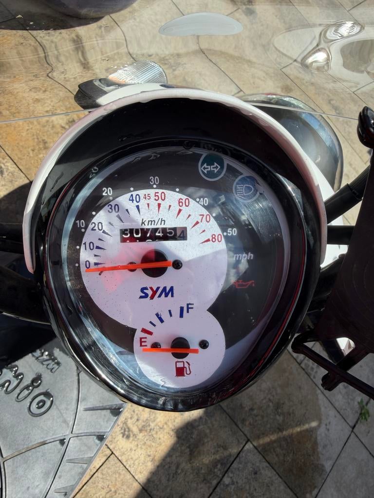 SYM Mio 50 scooter, Fietsen en Brommers, Scooters | SYM, Ophalen, Gebruikt, Benzine, Mio