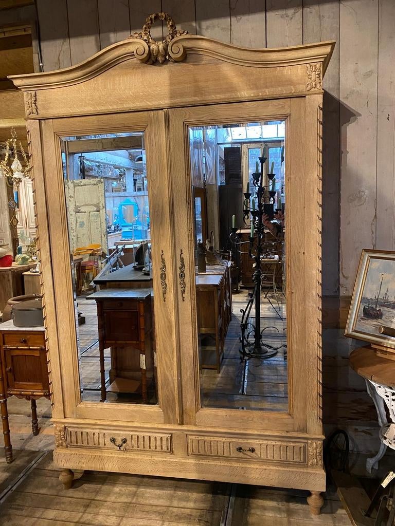 Landelijk Frans eiken kast kledingkast demontabel, Antiek en Kunst, Ophalen
