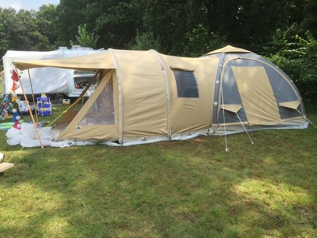 karsten tent 300 x 300, Caravans en Kamperen, Ophalen of Verzenden, Zo goed als nieuw, Tot en met 4