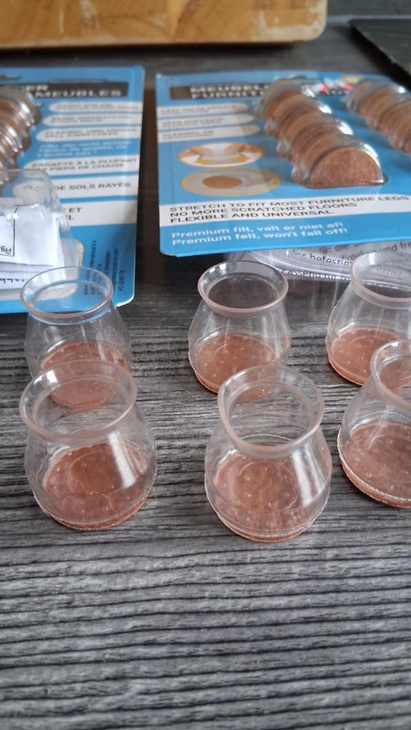 32  Stoelpootdoppen  Vloerbescherming stoelpootbeschermers, Ophalen of Verzenden, Nieuw