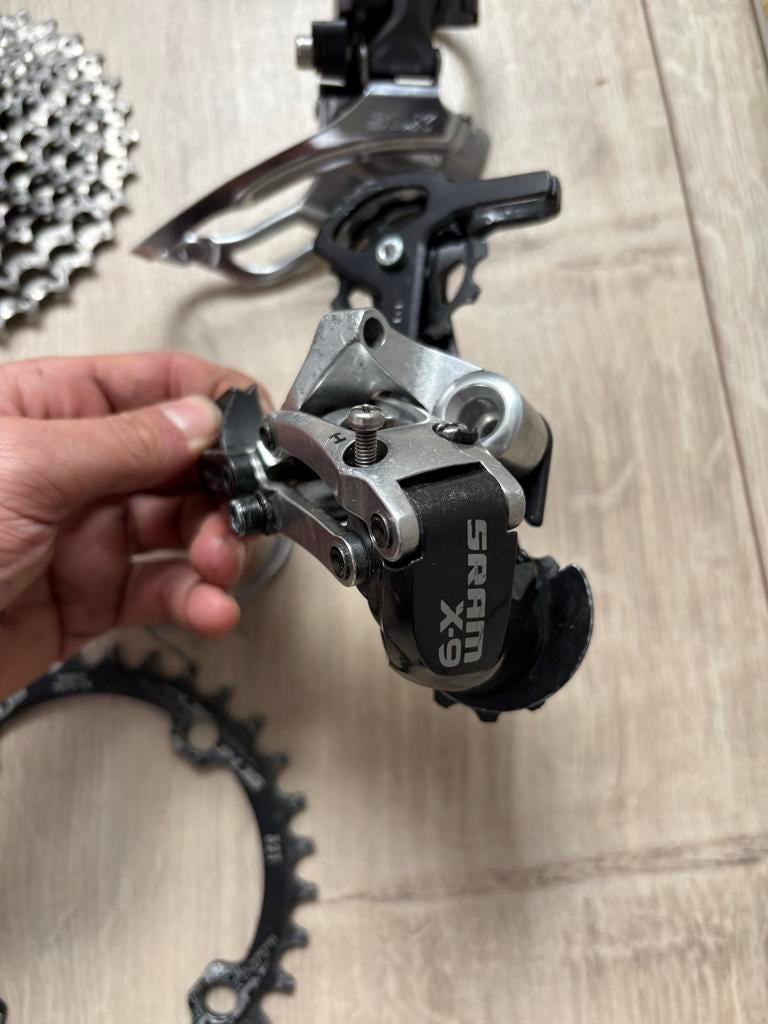 SRAM X9 Derailleur, Shifter en Lunje Kettingblad, Ophalen, Gebruikt, Derailleur of Ketting