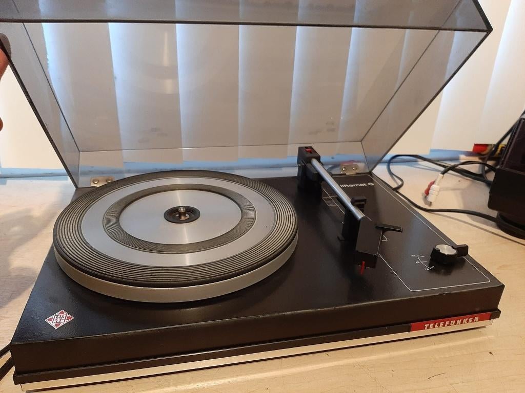 Telefunken platen speler (defect moet worden nagekeken), Audio, Tv en Foto, Platenspelers, Verzenden, Zo goed als nieuw, Platenspeler