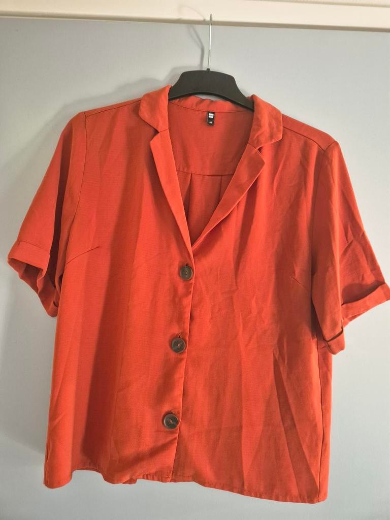 Roestkleurige shirt met korte mouwen en knopen Hema, Maat 38/40 (M), Oranje, Ophalen of Verzenden, Gedragen