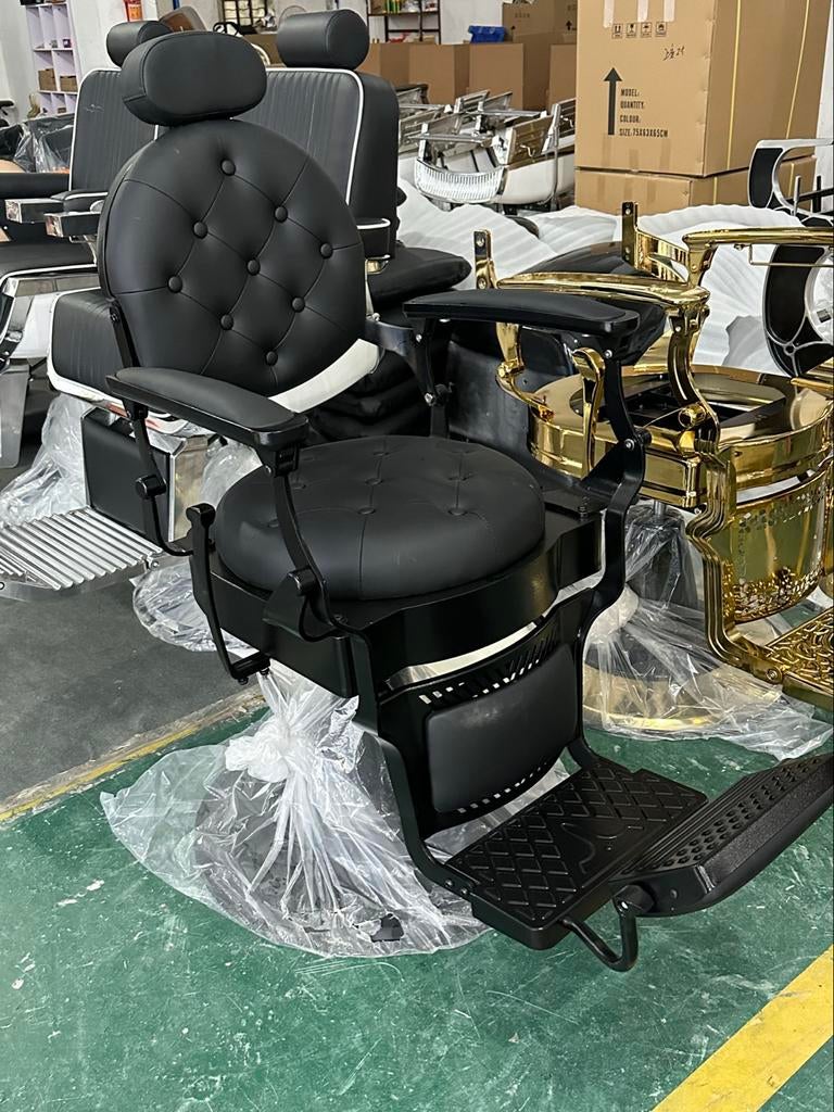 Moderne barbershop stoel te koop, Ophalen, Twee, Zwart, Zo goed als nieuw
