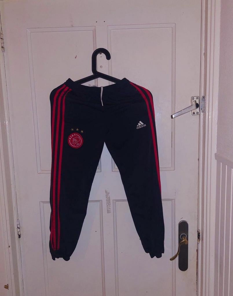 Ajax Adidas sportbroek maat 140, Kinderen en Baby's, Kinderkleding | Maat 140, Ophalen of Verzenden