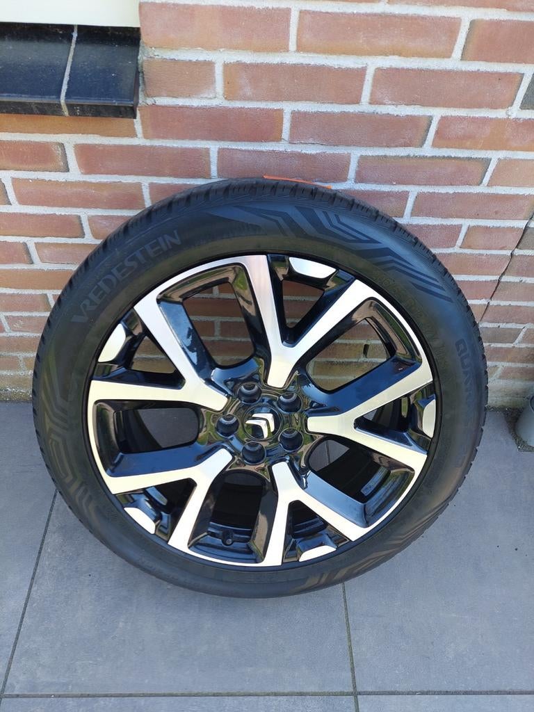 Mooie Citroën C5 aircross velg en band., Auto-onderdelen, Banden en Velgen, Banden en Velgen, Nieuw, 205 mm, Personenwagen