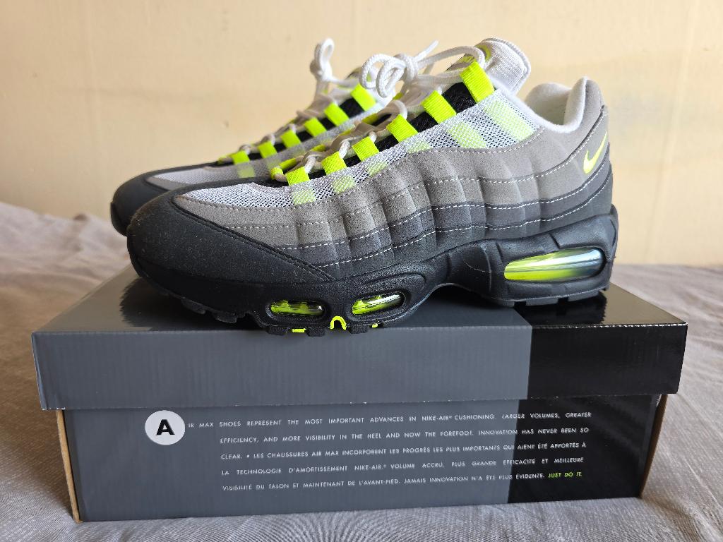 Nike Air Max 95 OG Big Bubble (Neon/ Volt) - maat 43, Overige kleuren, Nike, Nieuw, Ophalen of Verzenden