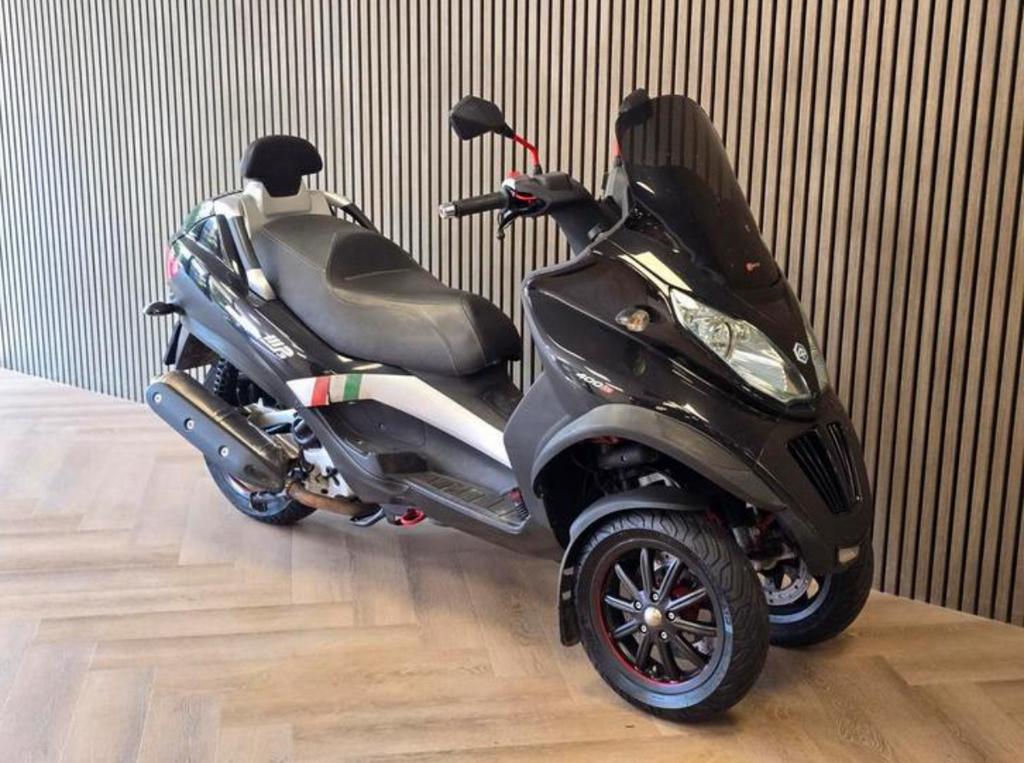 Piaggio MP3 400 2011, Particulier, Scooter