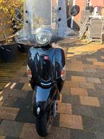 Te Koop Kymco Like 50, Fietsen en Brommers, Scooters | Kymco, Ophalen, Zo goed als nieuw, Benzine, Like