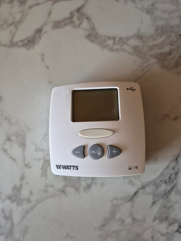 Watts Thermostaat P04872 LCD 50 euro p.s. 3 stuks te koop, Ophalen of Verzenden, Nieuw