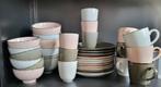 36-delig Servies Set - Roze, Groen en Wit, Ophalen of Verzenden