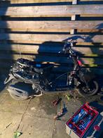 Piaggio Zip Scooter - Onderdelen of Opknapper, Fietsen en Brommers, Ophalen, Gebruikt