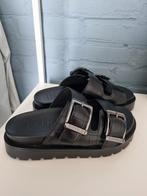 Zwarte Buffalo Raya Ari slippers / muiltjes - maat 36, Ophalen of Verzenden, Zo goed als nieuw, Zwart