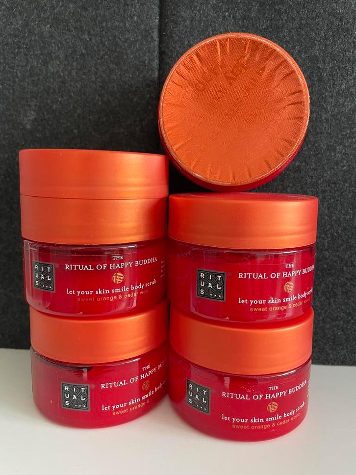 Rituals Happy Buddha body mini scrub, Sieraden, Tassen en Uiterlijk, Uiterlijk | Lichaamsverzorging, Nieuw, Overige typen, Ophalen of Verzenden