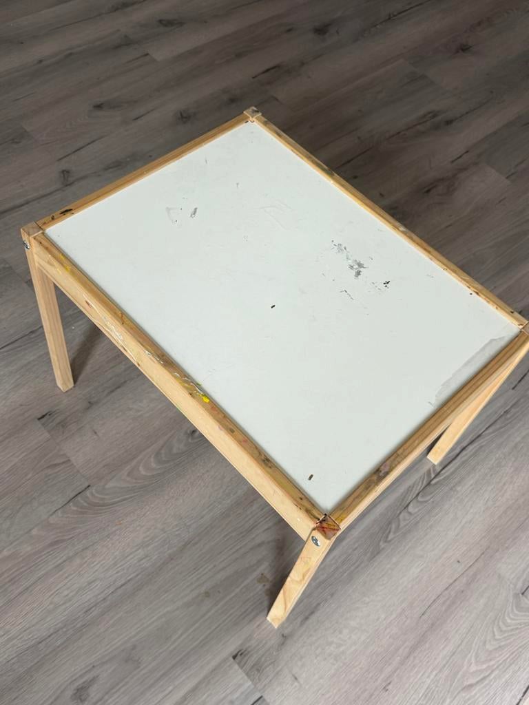 Kindertafel, Ophalen, Gebruikt, Tot twee personen, 50 tot 100 cm