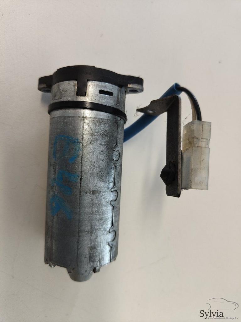 Stoel verstelmotor aandrijfmotor Rechter voorzijde BMW 3 ser, Auto-onderdelen, Gebruikt, -, -, Ophalen of Verzenden