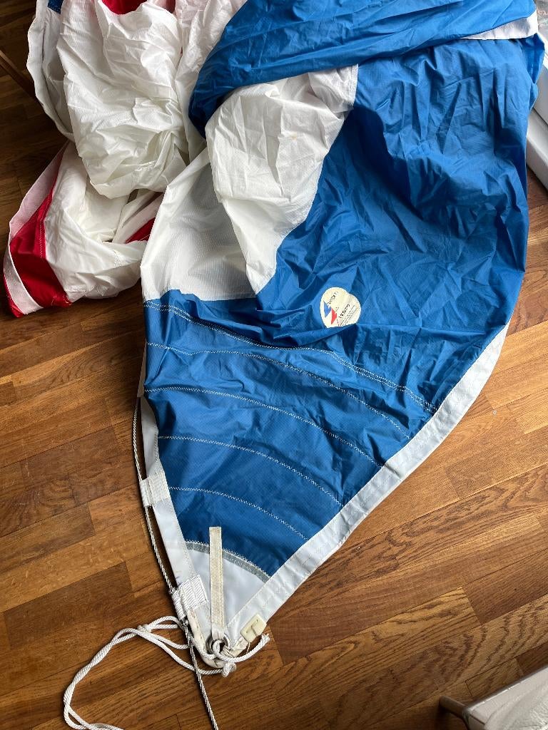 Mooie gennaker, nieuwstaat, Ophalen, 6 meter of meer, Zo goed als nieuw, Genaker