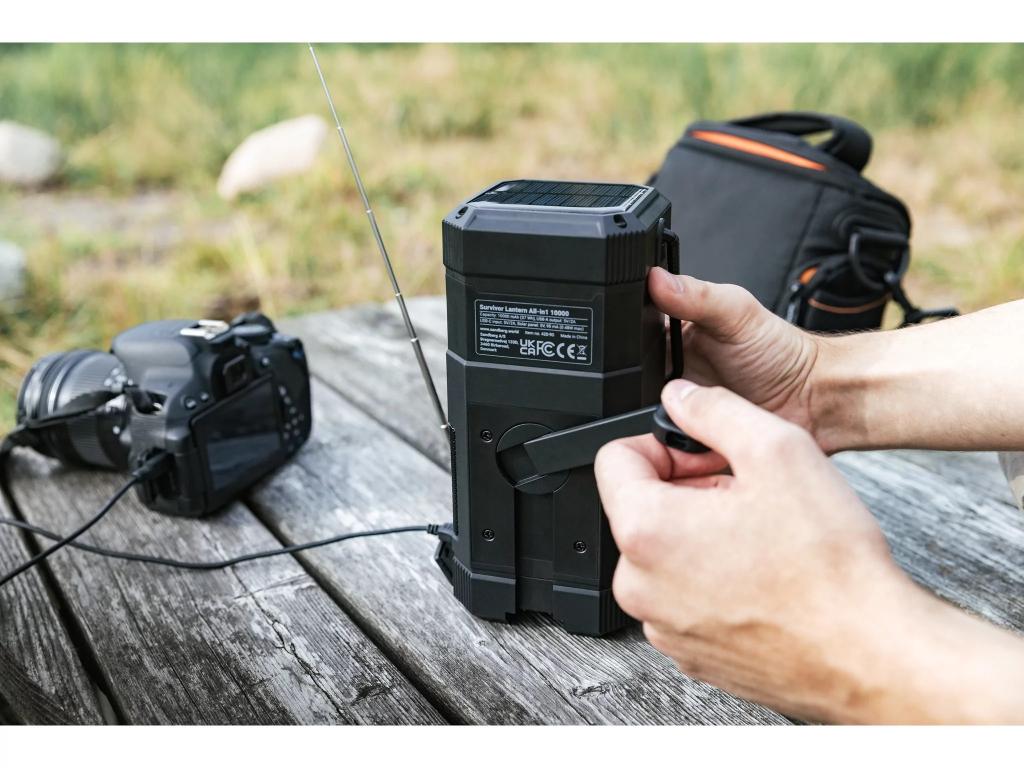 Survivor Lantern All-in1 10000 ideaal voor survival, https://sandberg.world/nl-be/product/survivor-lantern-all-in1-10000, Verzenden