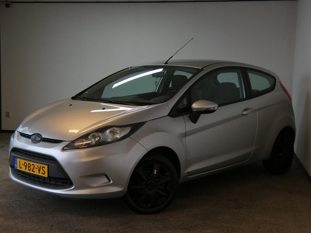 Ford Fiesta 1.25 Limited Nwe APK airco (bj 2010), Auto's, Voorwielaandrijving, Euro 5, Gebruikt, 4 cilinders