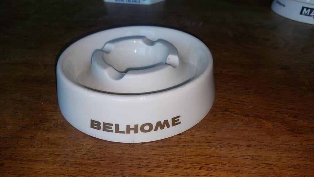 Vintage Belhome asbak.  Doorsnede 16,8 cm., Verzamelen, Ophalen of Verzenden, Gebruikt, Asbak