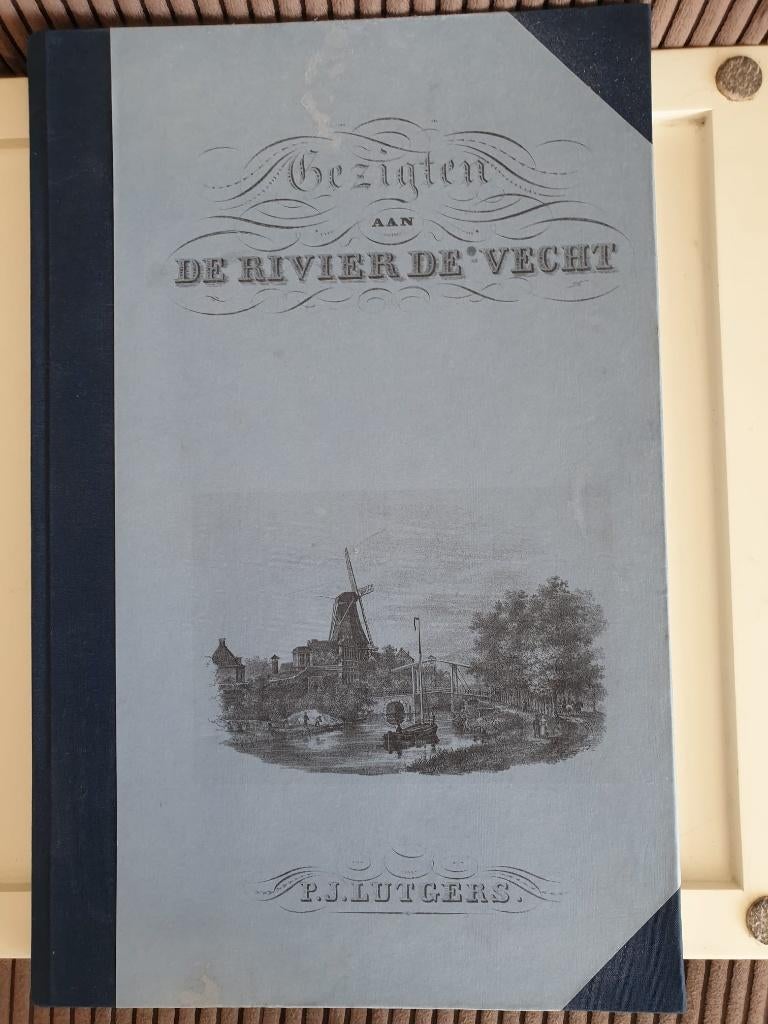 Gezigten aan de rivier de Vecht, Ophalen of Verzenden, Zo goed als nieuw