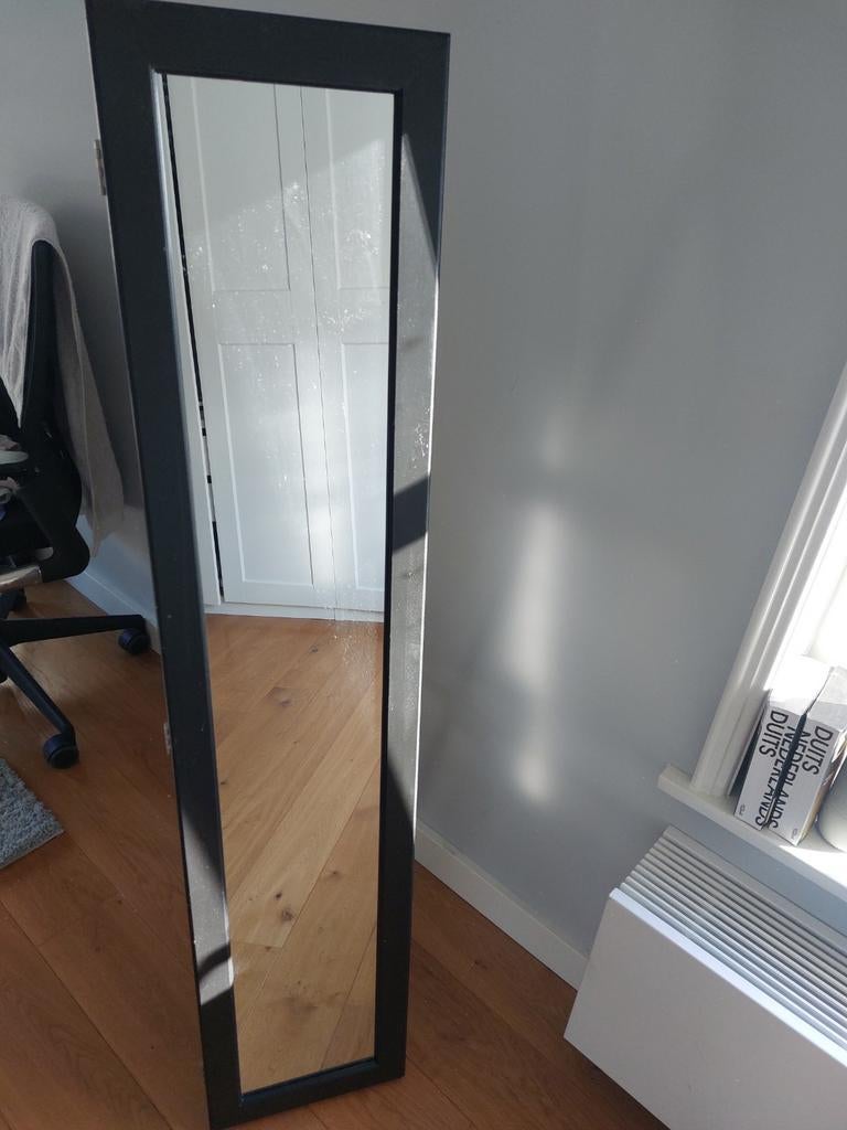 Spiegel met sieradenkast - Zwart, staand model, Huis en Inrichting, Woonaccessoires | Spiegels, Ophalen, Minder dan 50 cm, Gebruikt