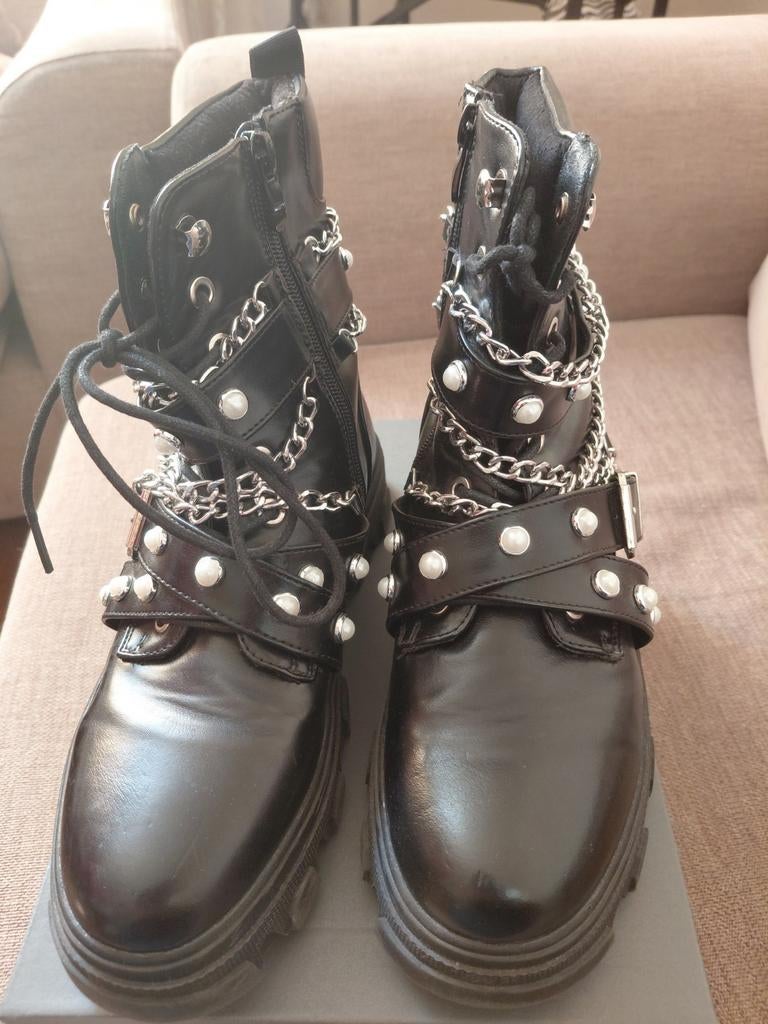 Ruig enkel laarsje / schoen, Ophalen, Zwart, Lage of Enkellaarzen, Zo goed als nieuw