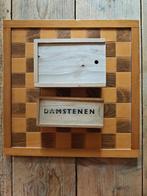 Schaak/dambord met schaakstukken en damschijven., Ophalen of Verzenden, Longfield., Longfield., Longfield.