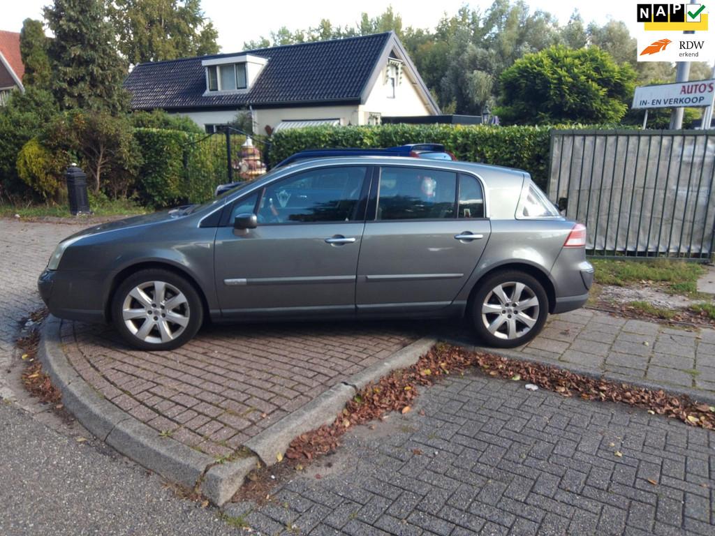 Renault Vel Satis 2.0 16V Initiale lederen bekleding navigat, Auto's, 1998 cc, Navigatiesysteem, Gebruikt, Zwart