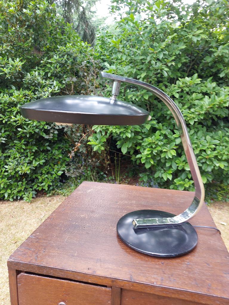 Fase (Madrid) tafellamp. model 520c, Ophalen, Gebruikt, Vintage, Metaal