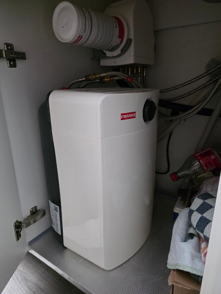 Franke kokendwaterkraan, Huis en Inrichting, Keuken | Keukenbenodigdheden, Ophalen, Zo goed als nieuw, Metaal, Overige merken