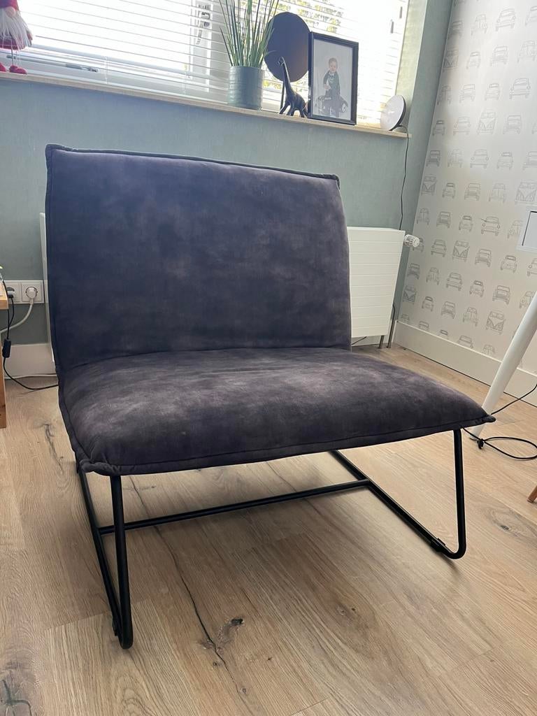 Loveseat (1,5 zits) antraciet veloers, Ophalen, Tweepersoons, 75 tot 100 cm, Zo goed als nieuw