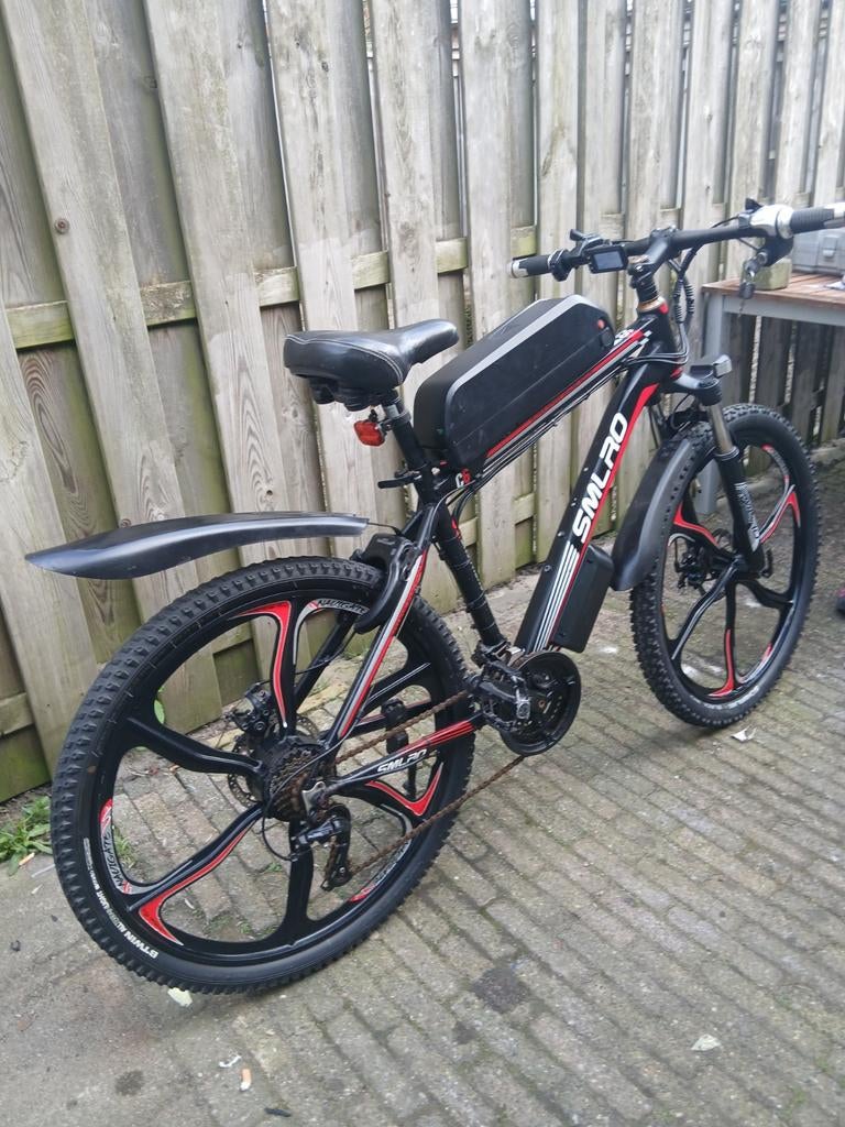 SMLRO C6 Elektrische Mountainbike 26inch - fatbike accu, Overige merken, Ophalen of Verzenden, Zo goed als nieuw, 51 tot 55 cm