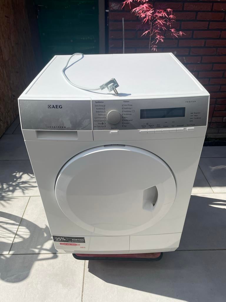 AEG droger - Betrouwbaar en efficiënt, Ophalen, Wolprogramma, 6 tot 8 kg, Gebruikt