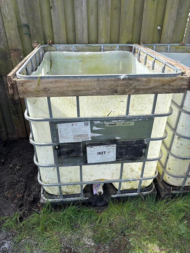 IBC 1000 liter, Tuin en Terras, Regentonnen, 150 liter of meer, Ophalen, Zo goed als nieuw