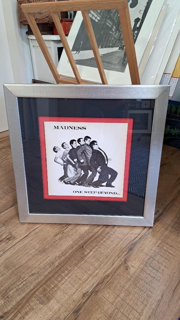 One Step Beyond LP Madness in lijst, Antiek en Kunst, Kunst | Schilderijen | Klassiek, Ophalen of Verzenden