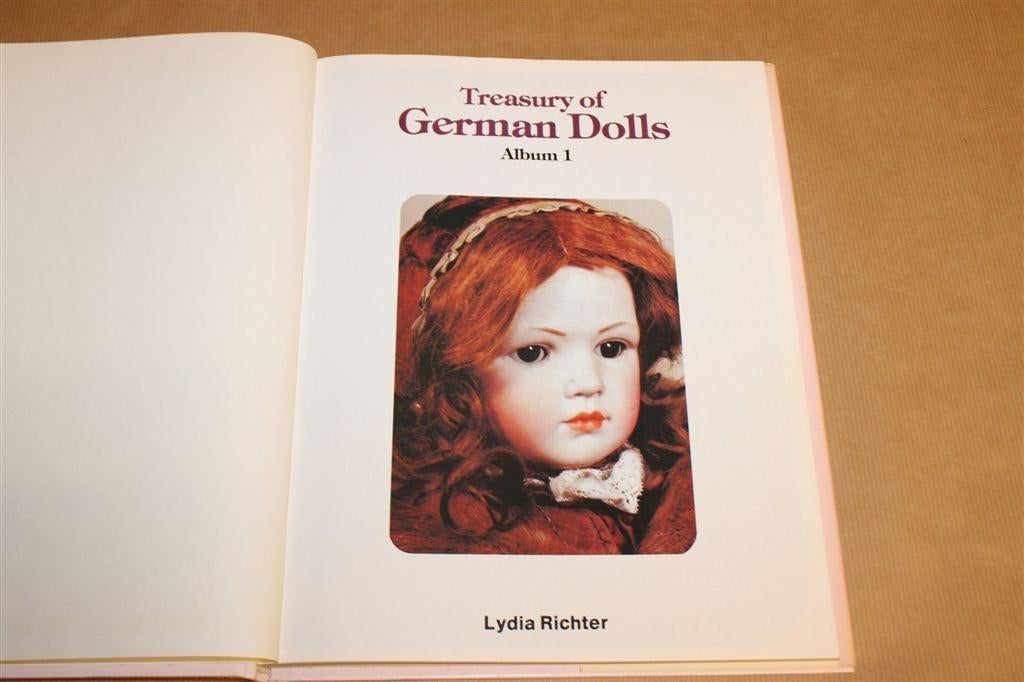 Treasury of German Dolls 1 — Naslagwerk Poppen, Gebruikt, -, -, Ophalen of Verzenden