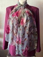 Sjaal met Rozenprint, Onbekend, Ophalen of Verzenden, Zo goed als nieuw, Sjaal