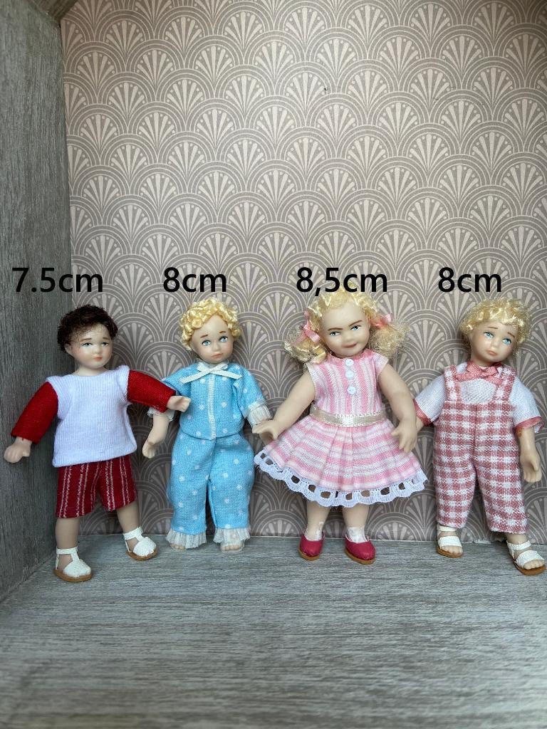 popje 1/12, Verzamelen, Poppenhuizen en Toebehoren, Verzenden, Zo goed als nieuw, Popje