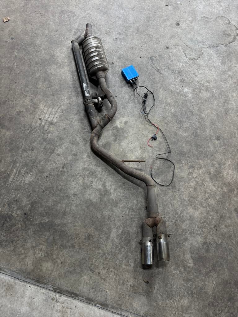 Uitlaat met kleppensysteem, Auto-onderdelen, Uitlaatsystemen, BMW, Ophalen