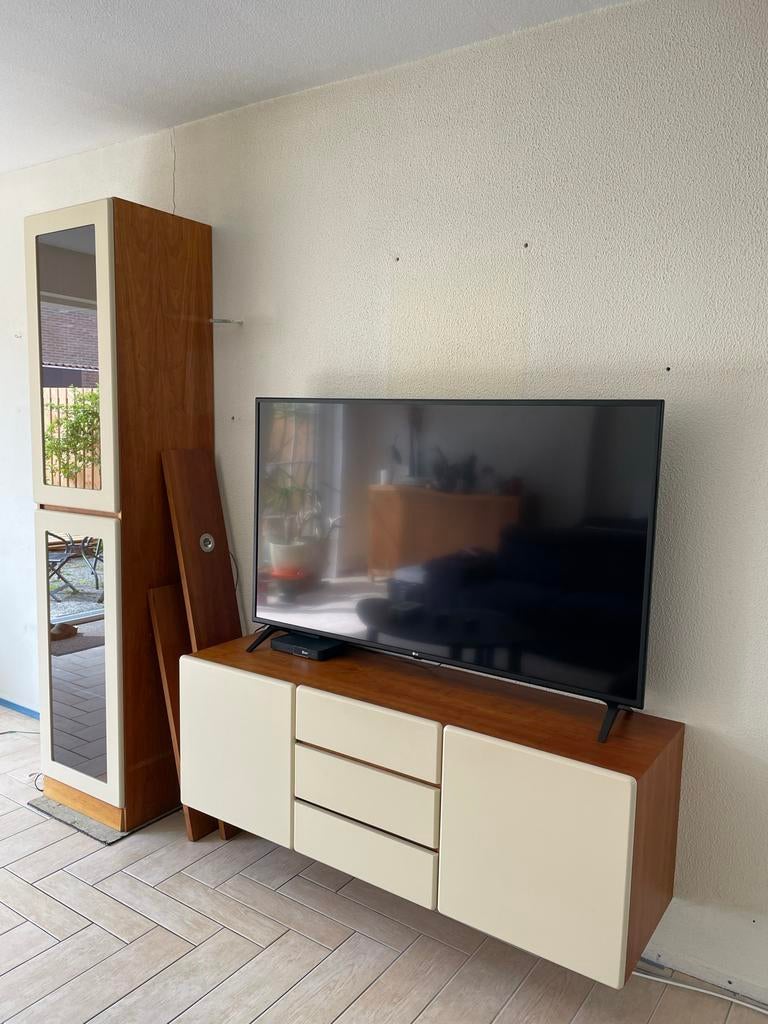 Modulair wandmeubel kersenhout uit de Vandenberg Collectie, Huis en Inrichting, Kasten | Wandmeubels, Gebruikt, 200 cm of meer