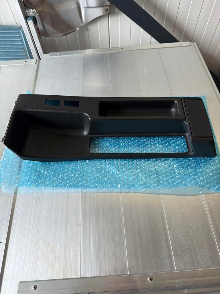 BMW E30 Middenconsole+asbak - Zeer goede staat, Auto-onderdelen, Dashboard en Schakelaars, Ophalen of Verzenden, Gebruikt, BMW