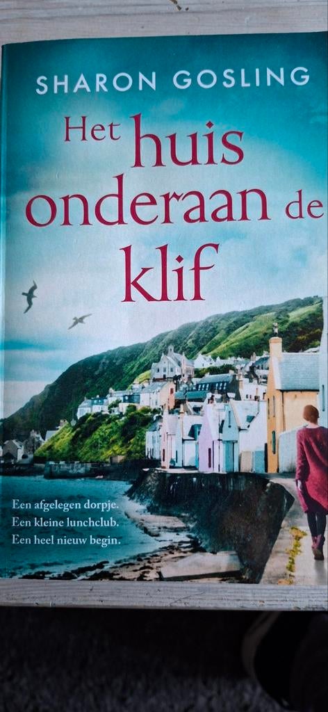 Sharon Gosling - Het huis onderaan de klif - special Lidl, Ophalen, Zo goed als nieuw, Sharon Gosling