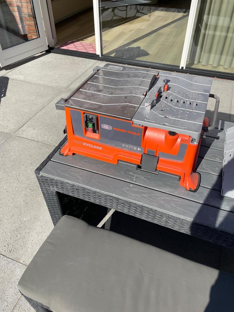 IQ Power Tools Cyclone Tegelzaag met Accessoires, Doe-het-zelf en Verbouw, Ophalen, Zo goed als nieuw, 1200 watt of meer, Overige typen