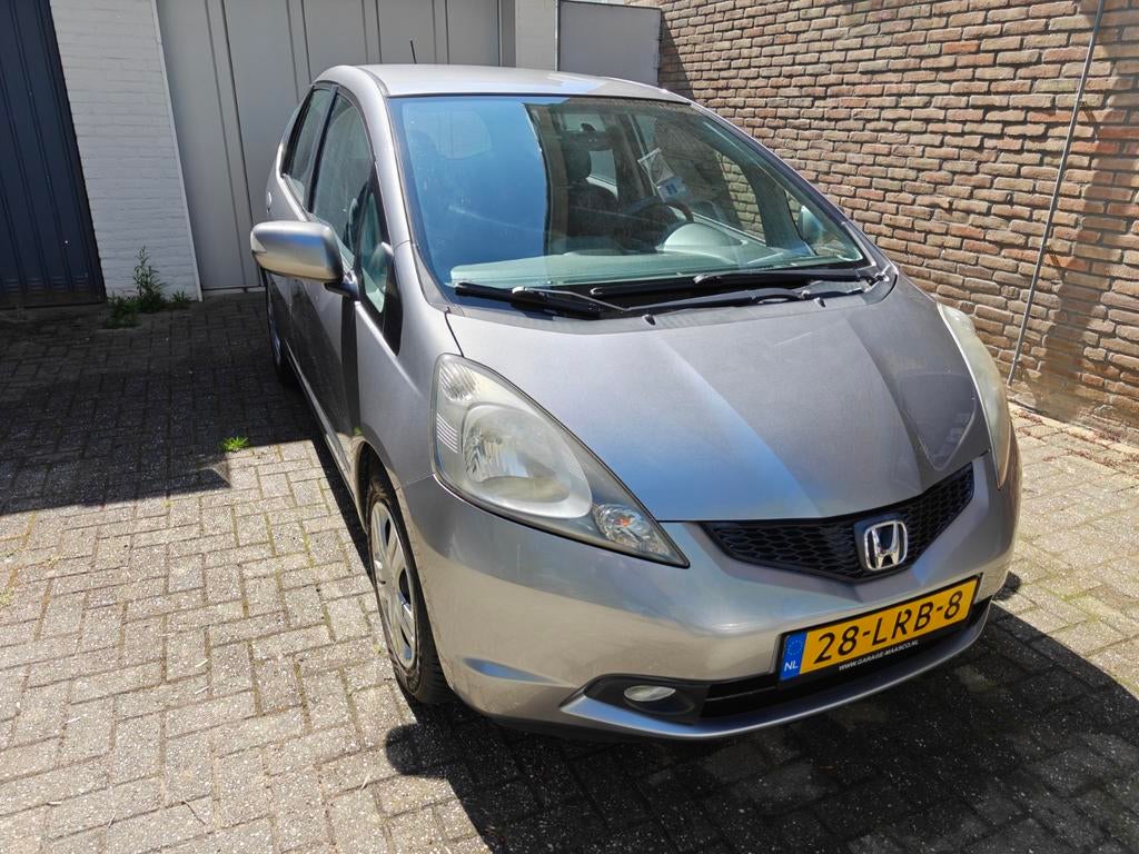 Honda Jazz 1.4 2010 Grijs, Auto's, Honda, Particulier, Jazz, Benzine, B, Hatchback, Handgeschakeld, Origineel Nederlands, Zilver of Grijs