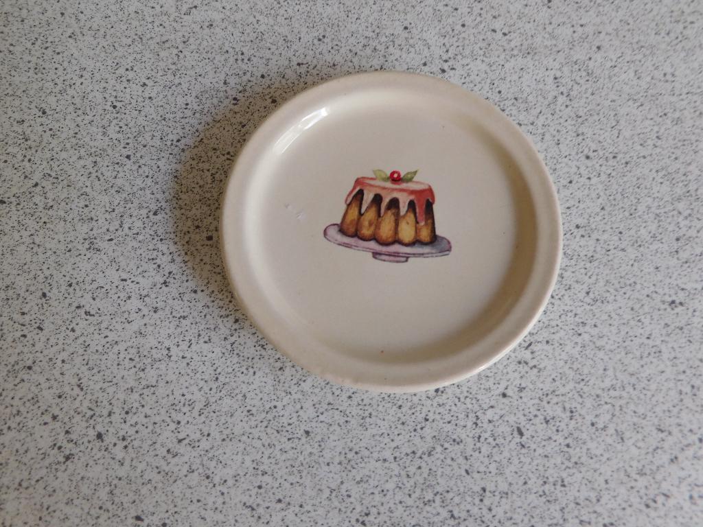 Bord 9 cm. Cake my Day JET by ter Steege, Ophalen of Verzenden, Zo goed als nieuw, Bord(en), Overige stijlen