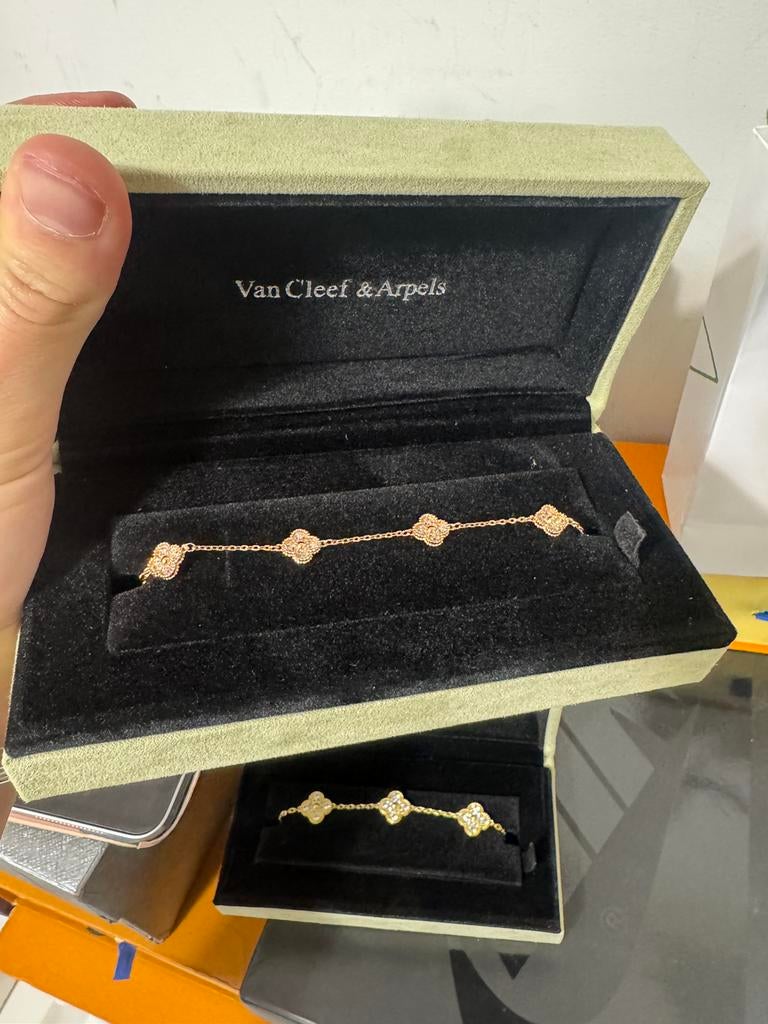 Van Cleef Bracelet Rose Gold, Sieraden, Tassen en Uiterlijk, Armbanden, Ophalen of Verzenden, Nieuw, Roze