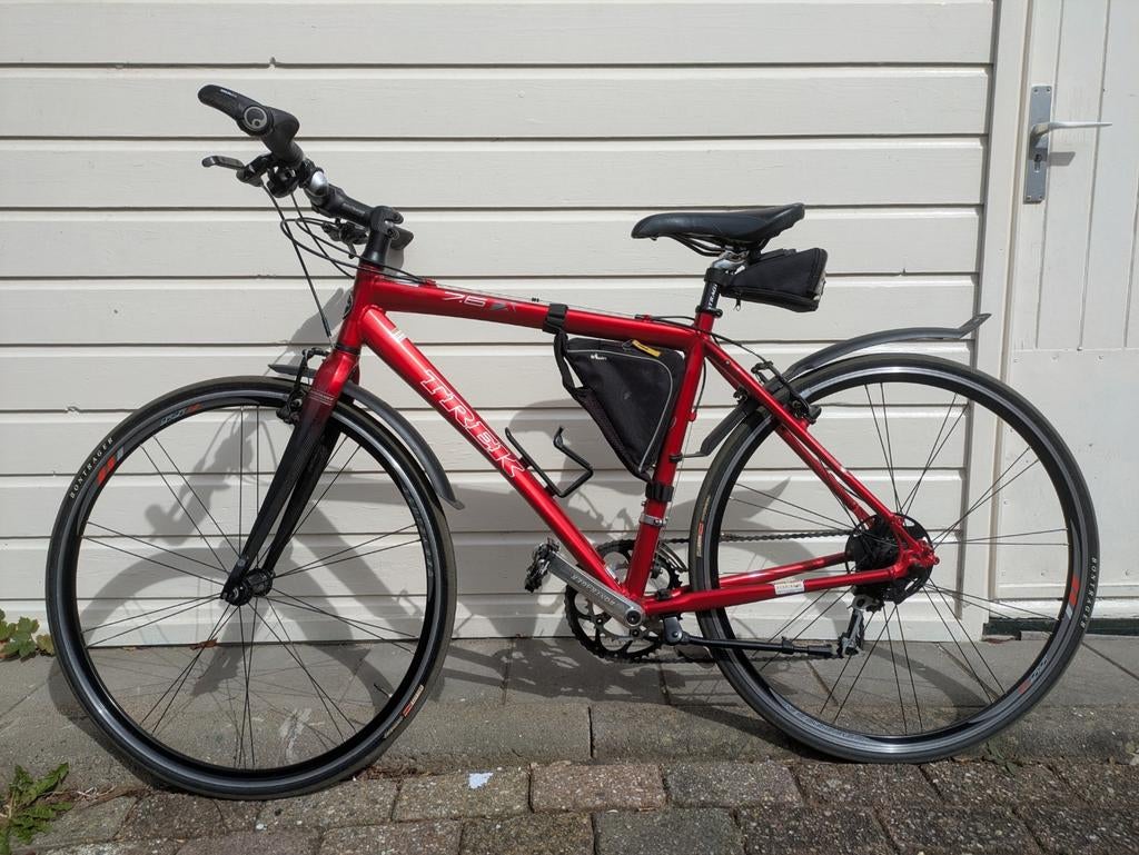 Trek 7.6 FX  - Maat 50 - Shimano 105 – Ergon gp3 handvatten, Fietsen en Brommers, 28 inch, 49 tot 53 cm, Zo goed als nieuw, 15 tot 20 versnellingen